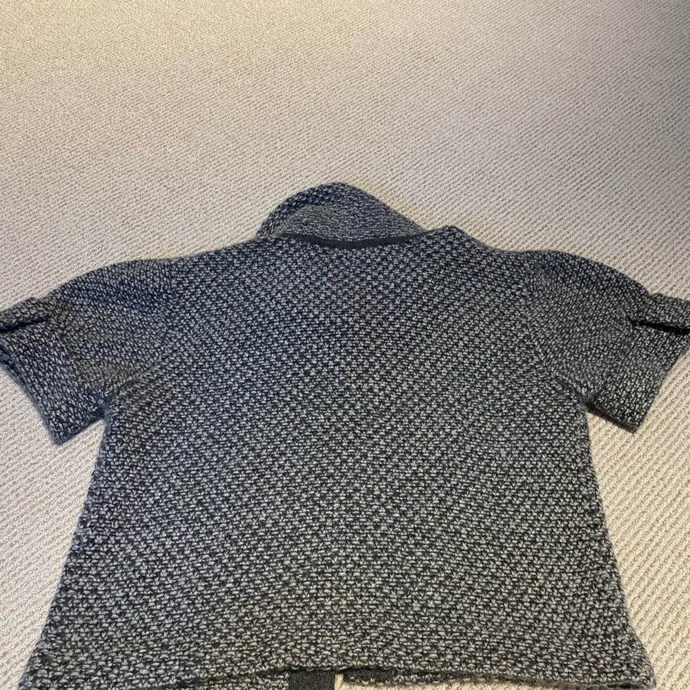 Kinross Cashmere Short Sleeve Sweater - Picture 3 of 3
